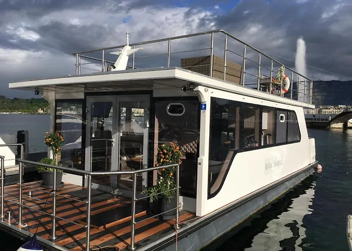 HouseBoat - Dormez sur le lac