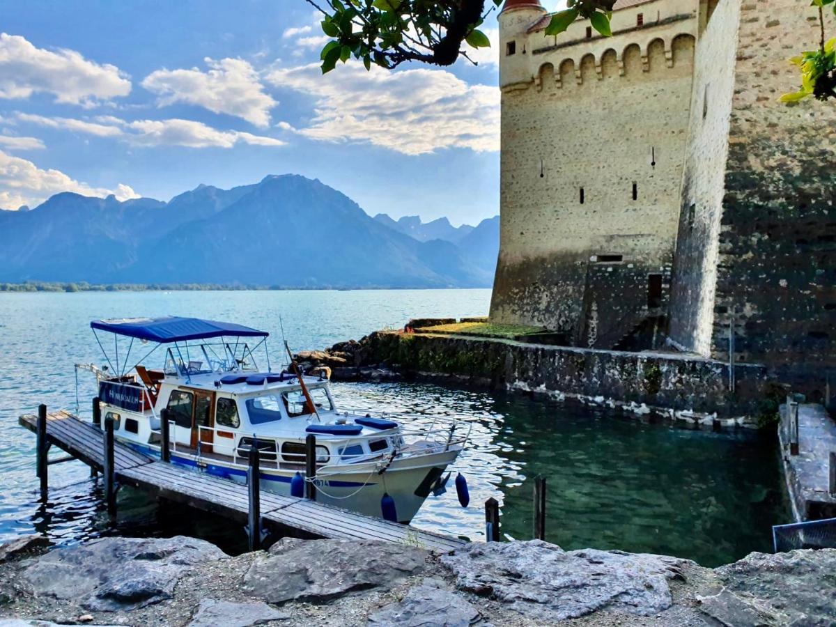 Botel Homeboat-maison Flottante 4*