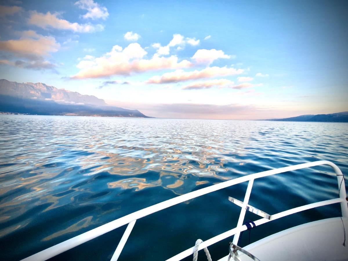 Botel Homeboat-maison Flottante