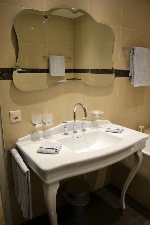 Adriatica Hotel Genève