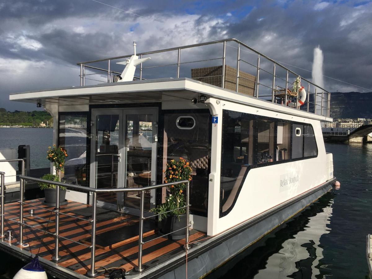 Houseboat - Dormez Sur Le Lac Bateau-hôtel