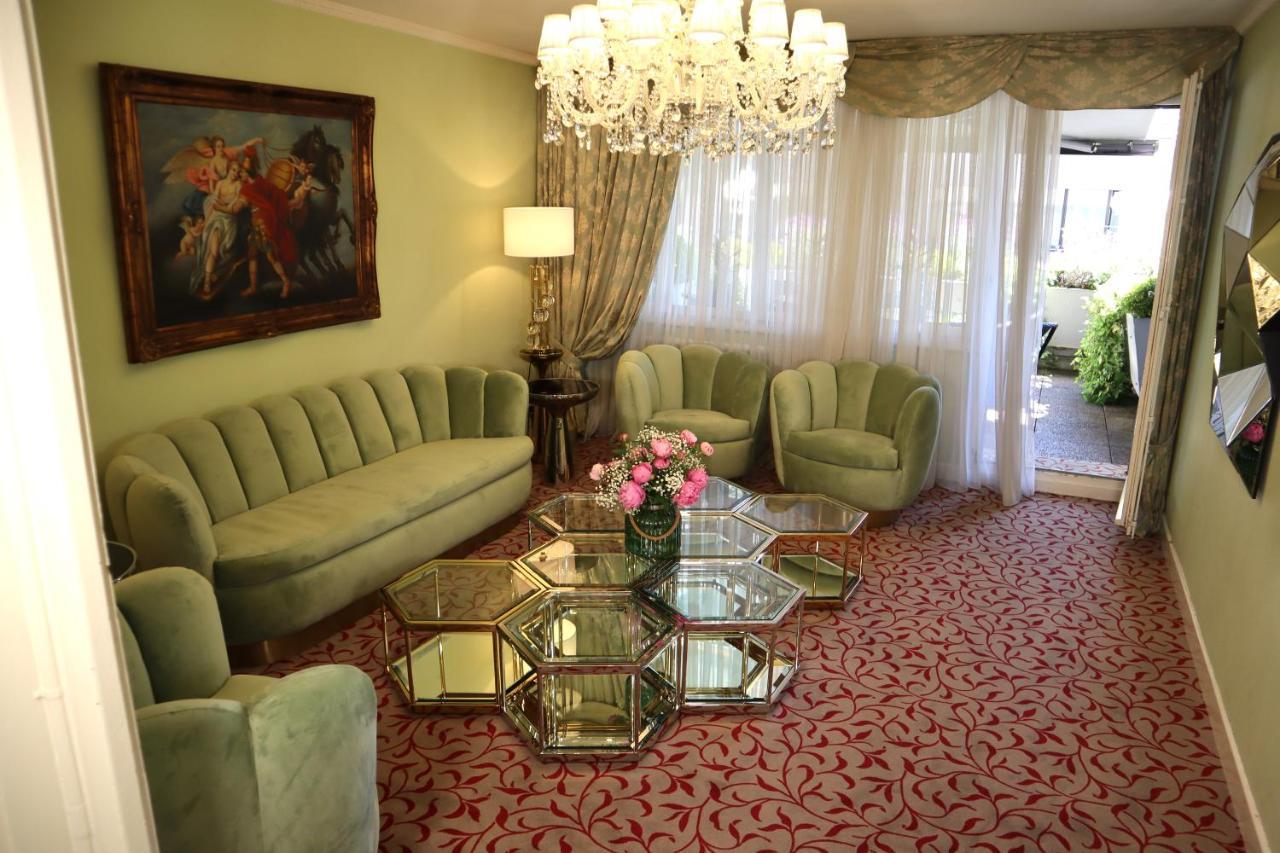 Hotel Adriatica 3*