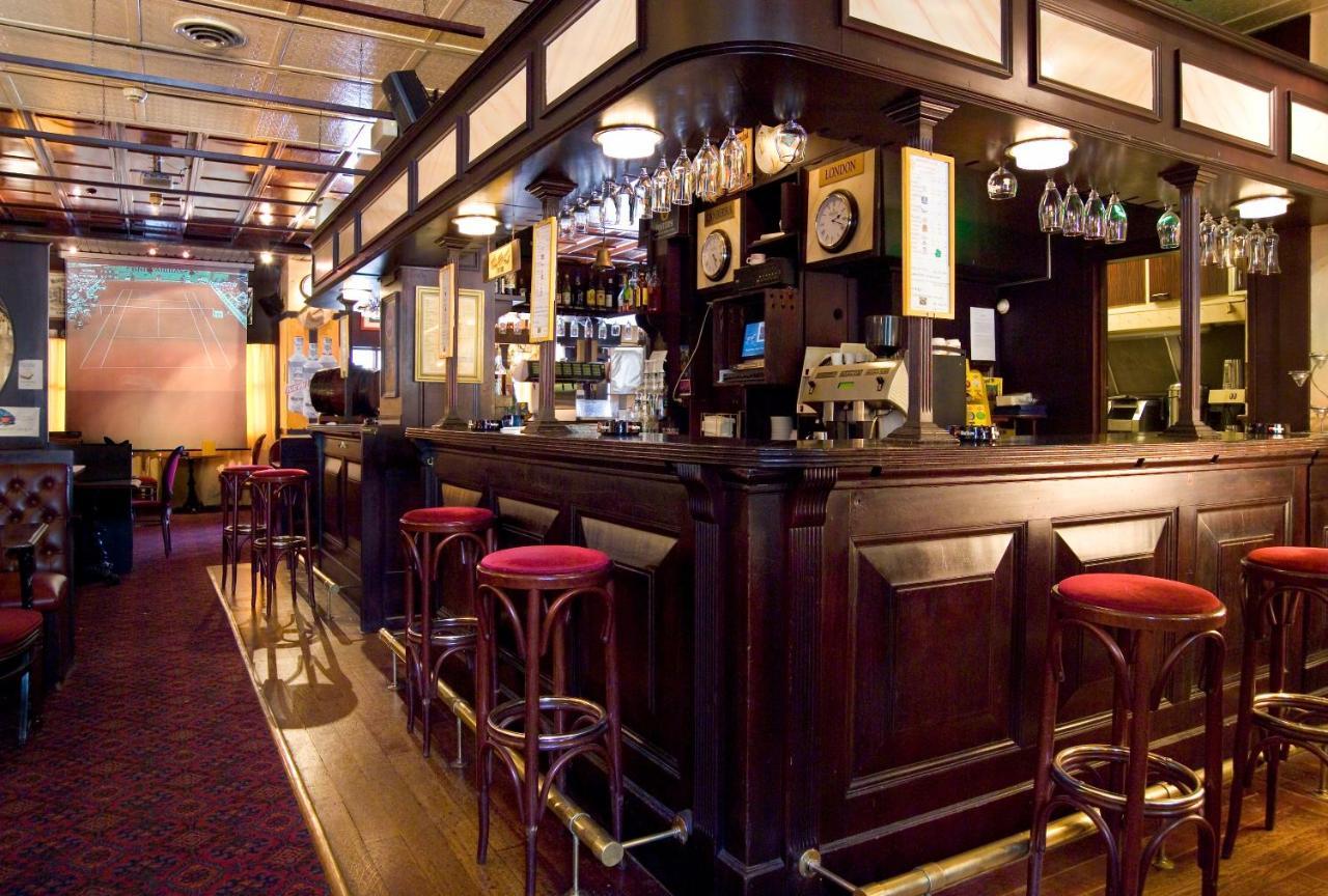 Astoria 3*