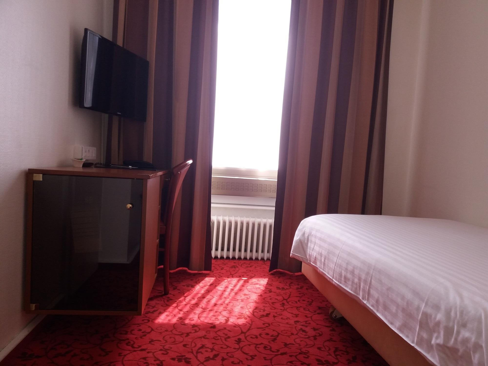 Hotel Astoria 3*