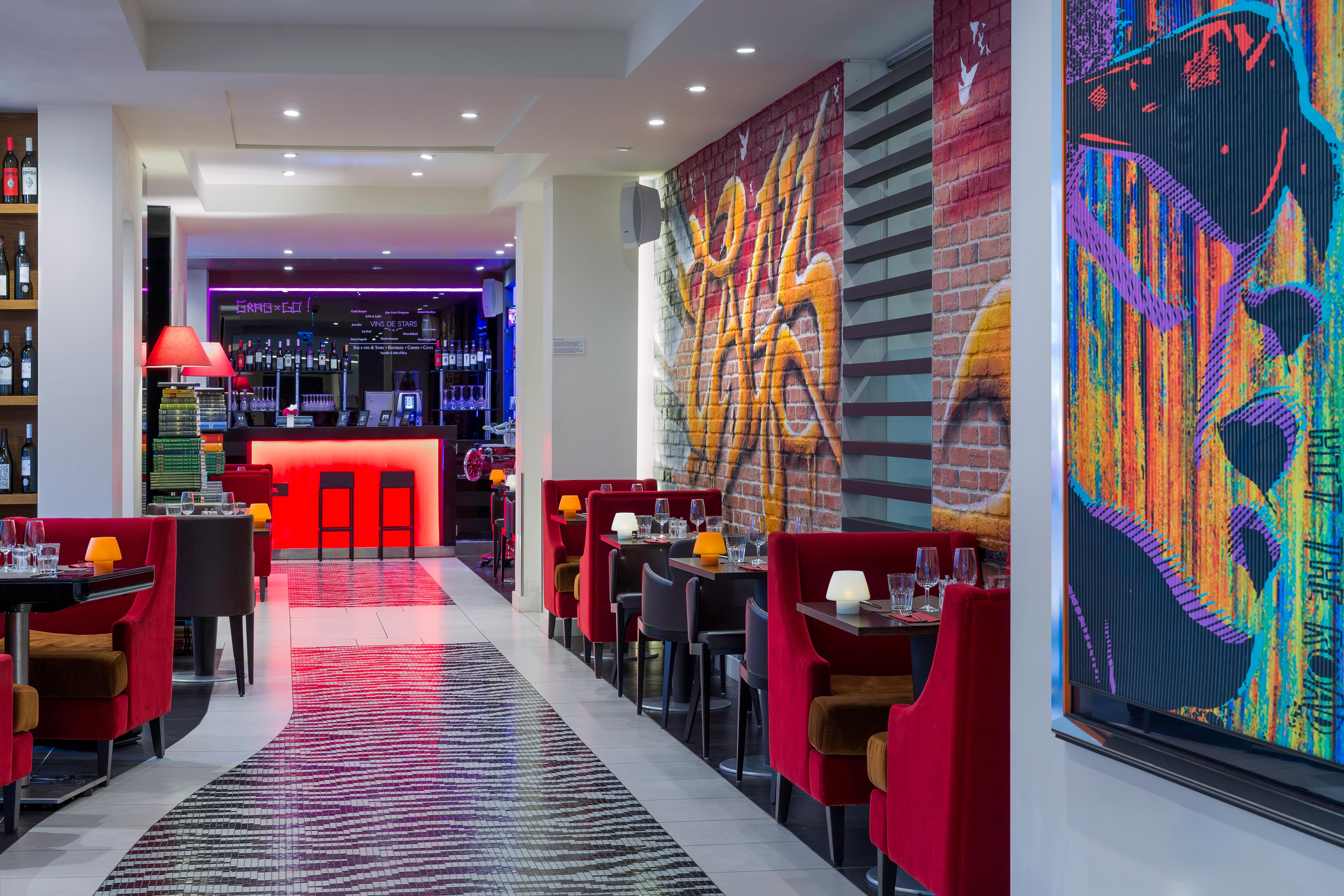 N Vy Hotel 4*