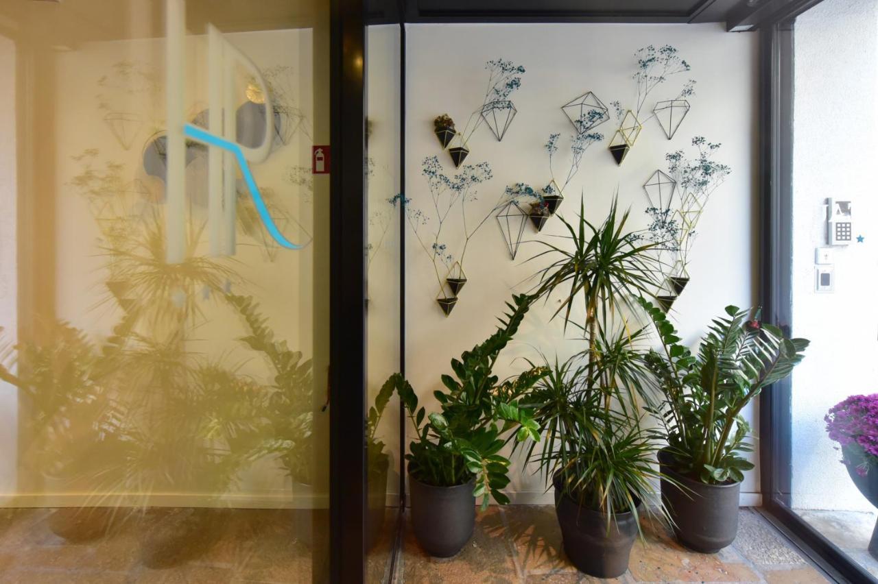 Hotel Rousseau 3*