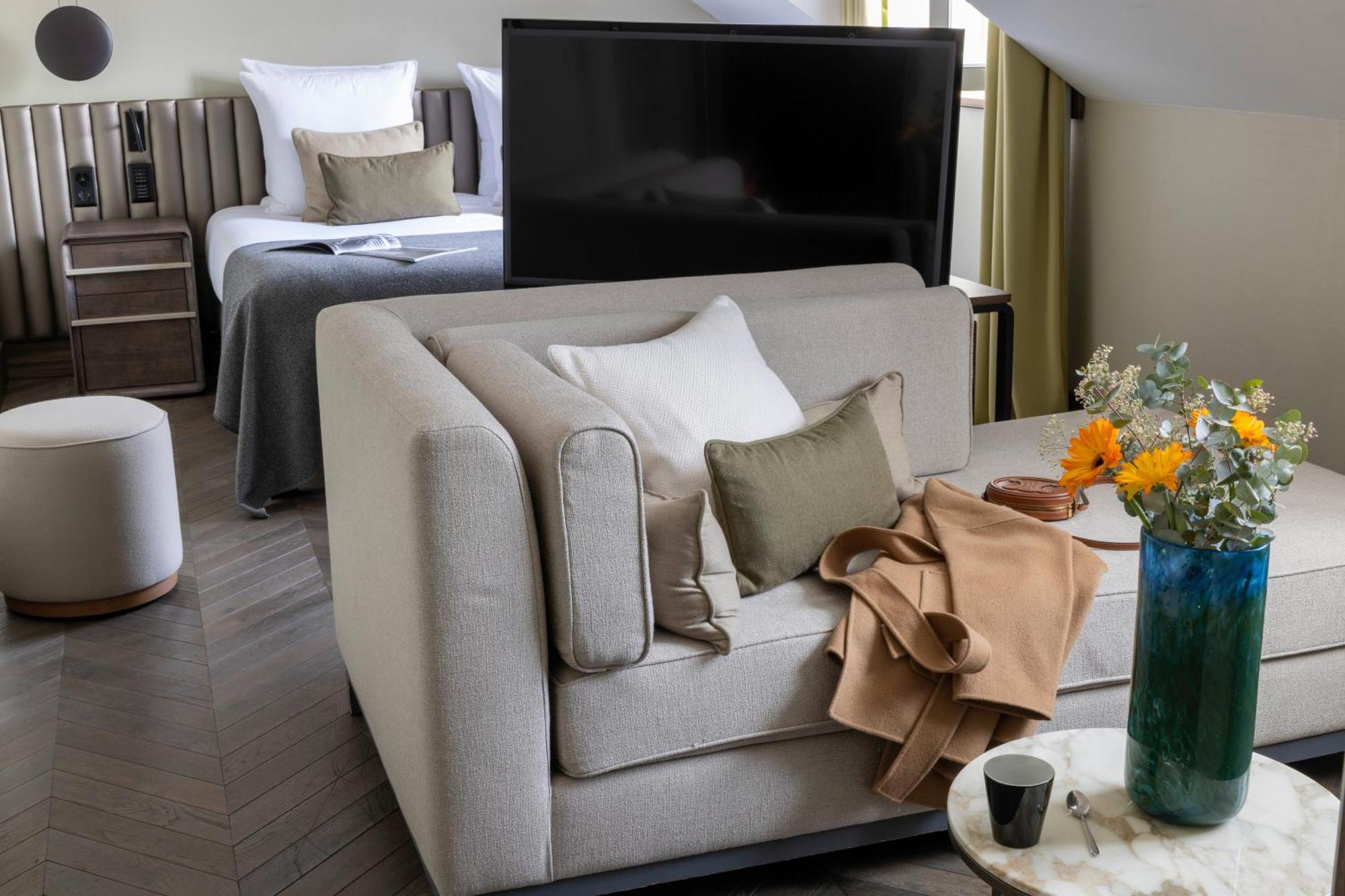 Hotel D 4*