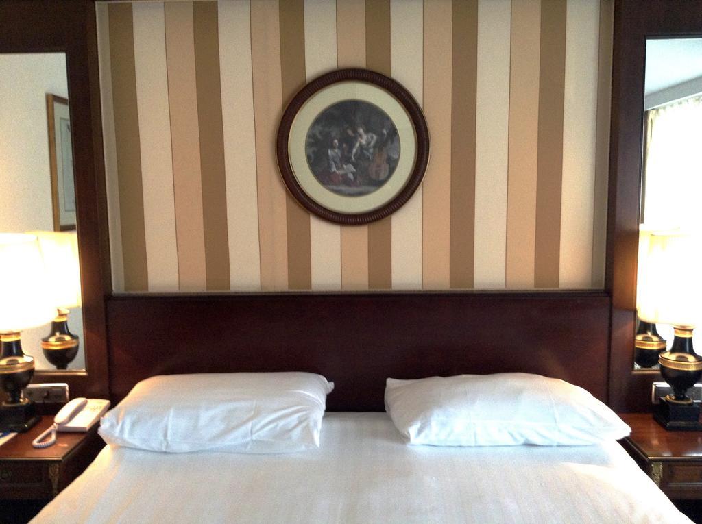 Ibis Centre 3*