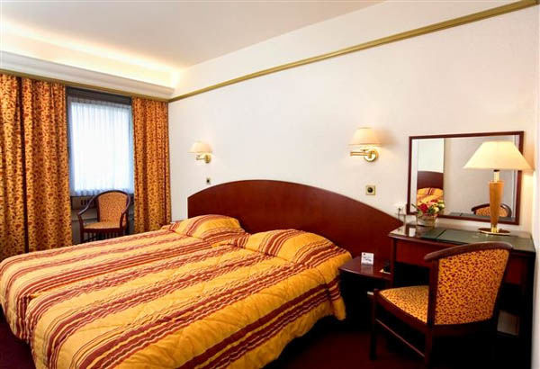 Astoria 3* Genève