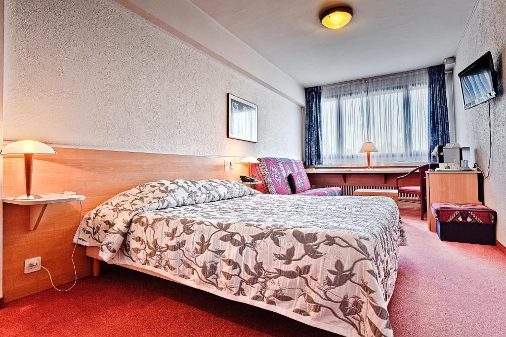 Hotel Phoenix 3*