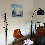 Double Bedroom & Kitchen - Perle Du Lac, Geneva