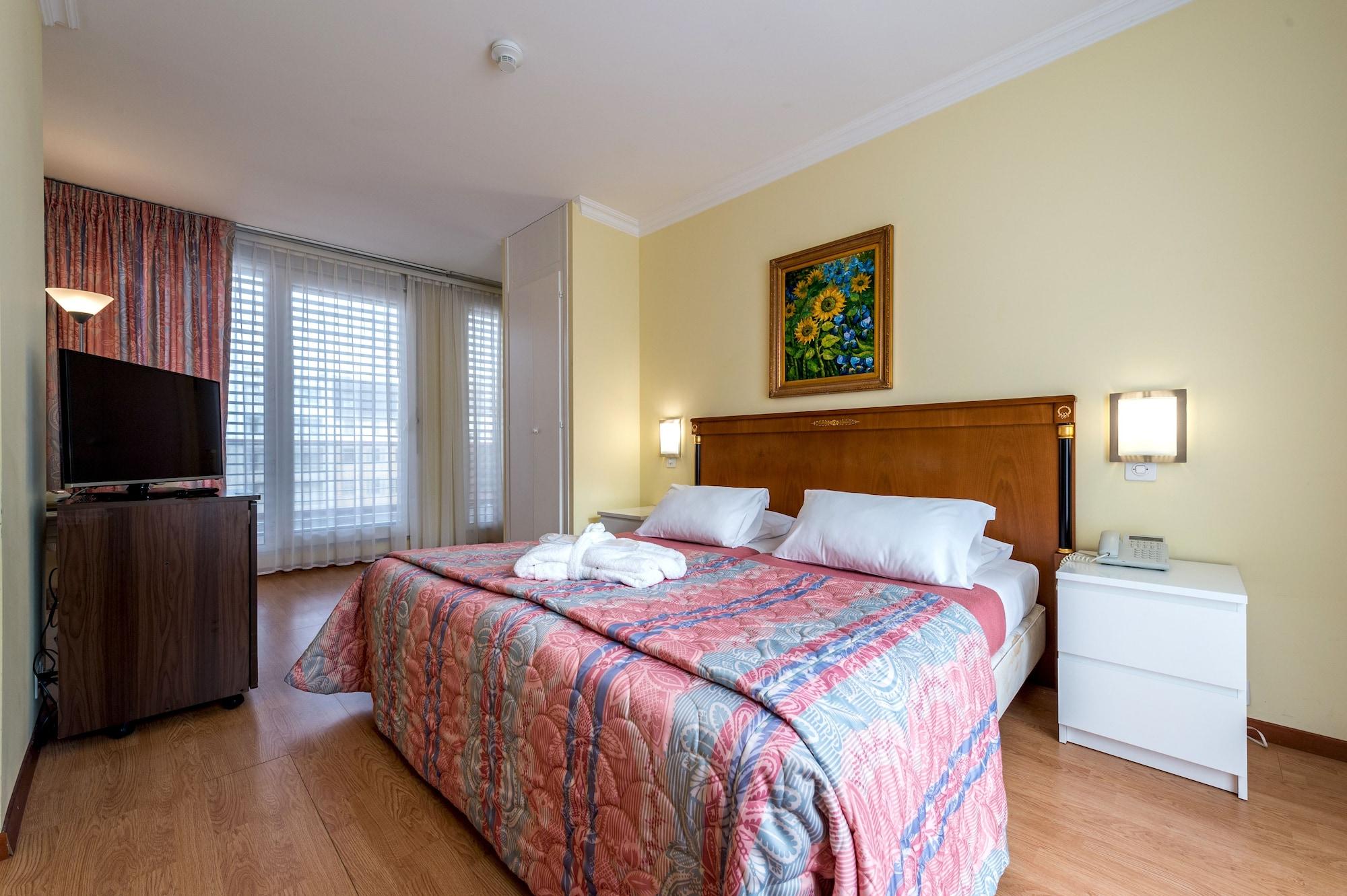 Churchill 4* Geneva