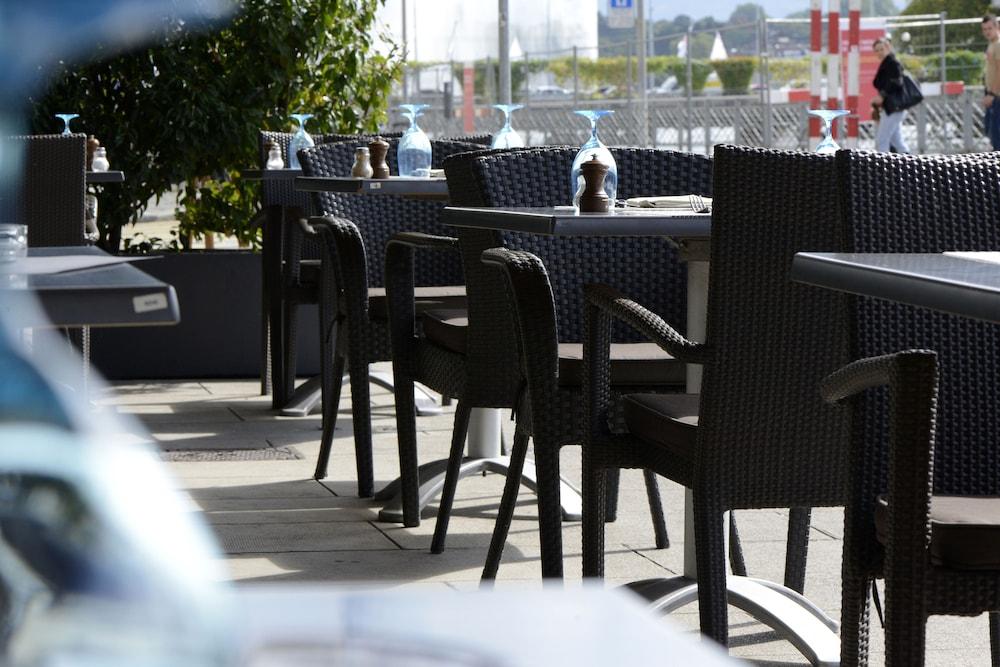 Hotel The Ambassador 4*