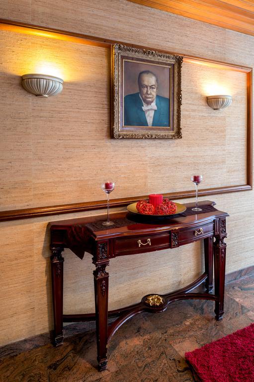 Churchill 4* Geneva