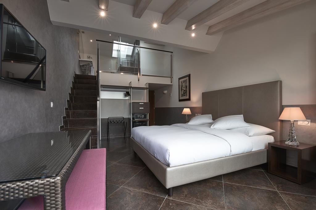 D'allèves 4*