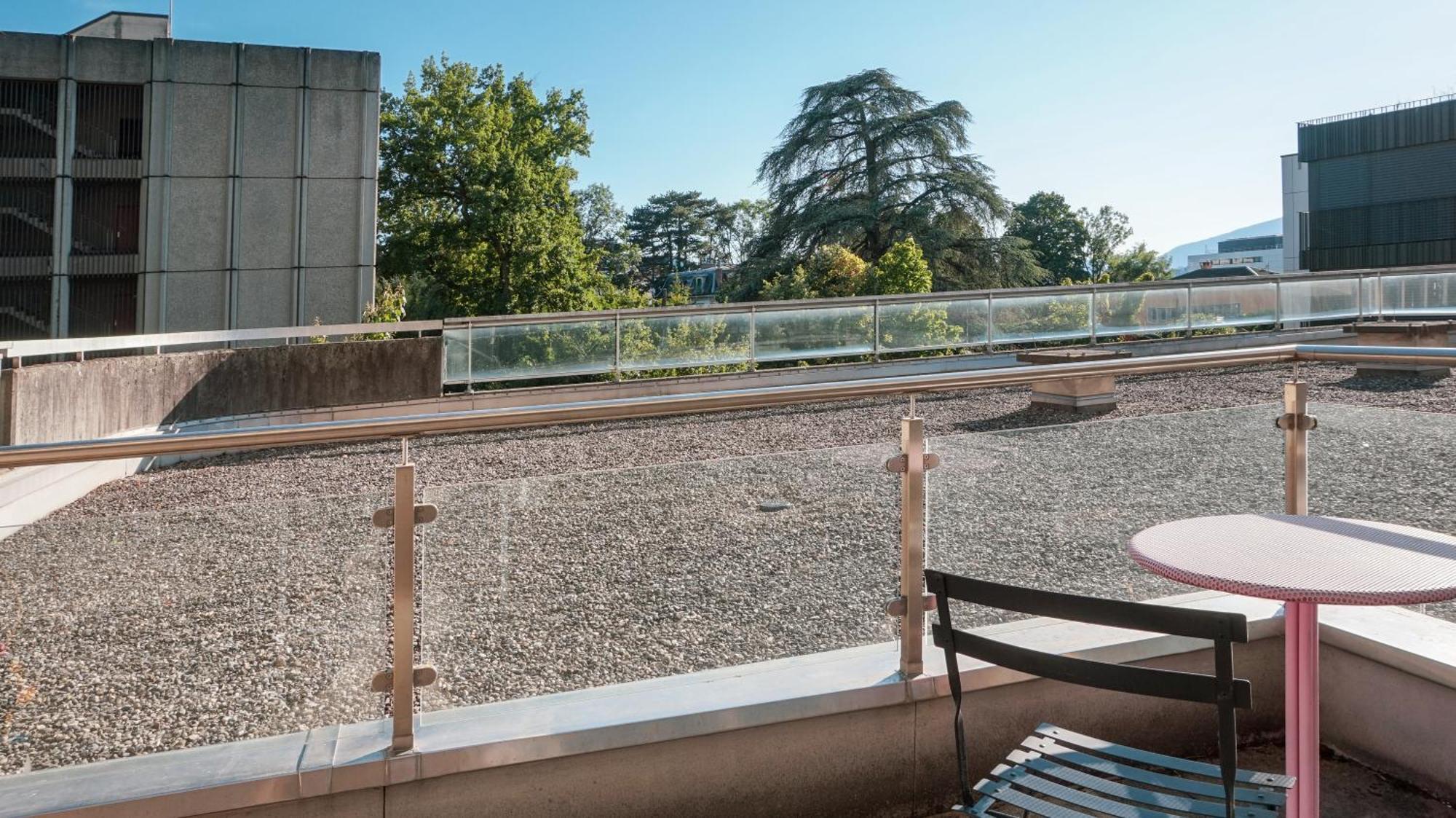Apartamento Aurora A Champel Avec Terrasse *
