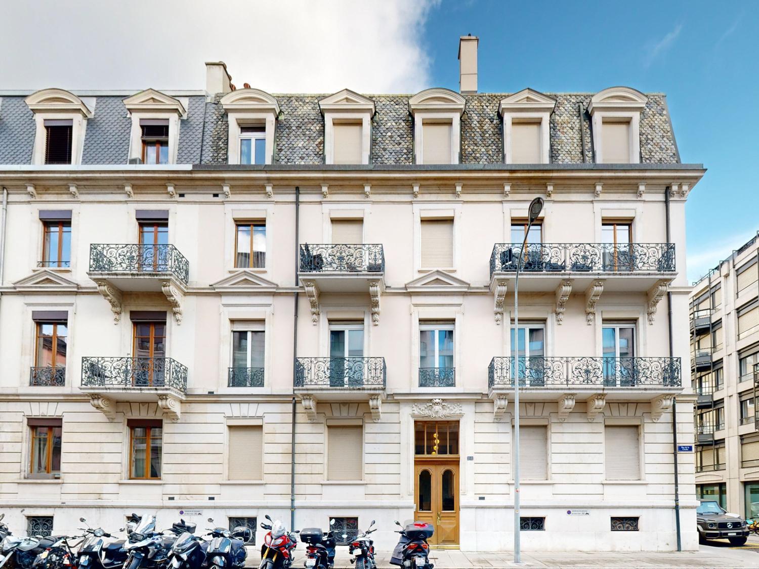 Magnificent Two Bedroom In A Luxury Building