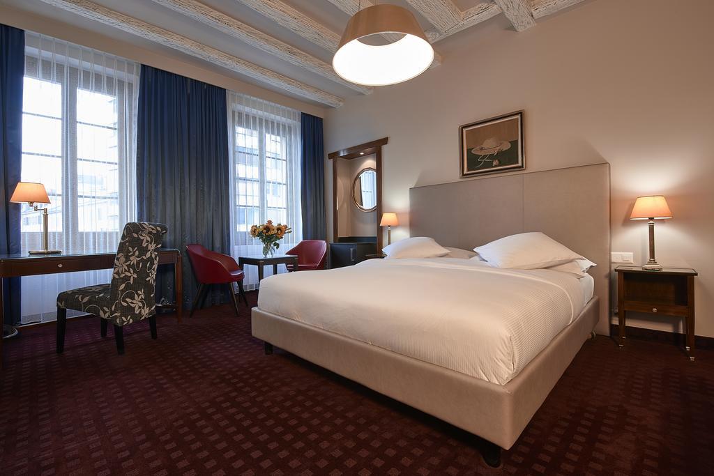 Hotel D'allèves