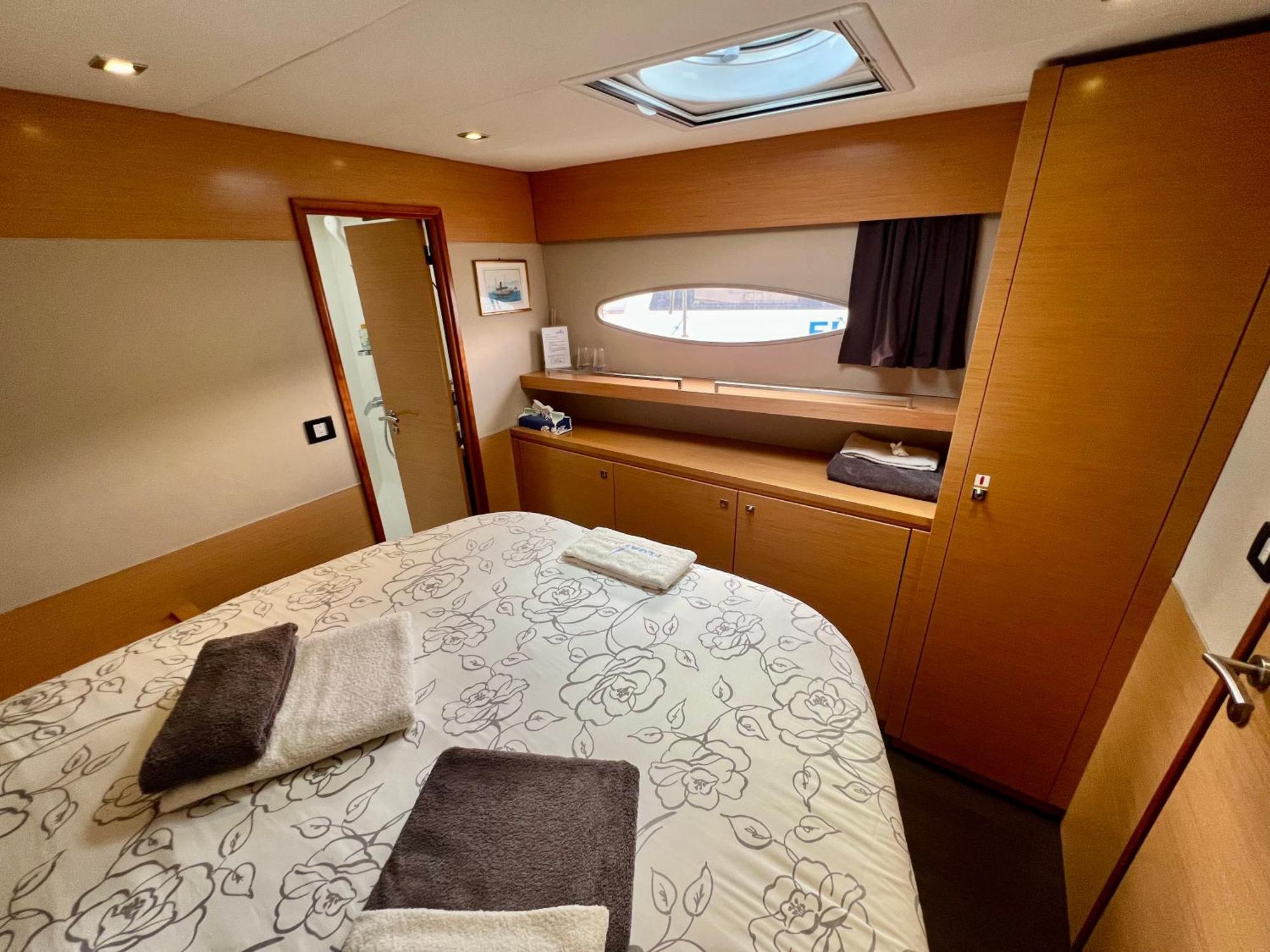Floatinn Boat-bnb