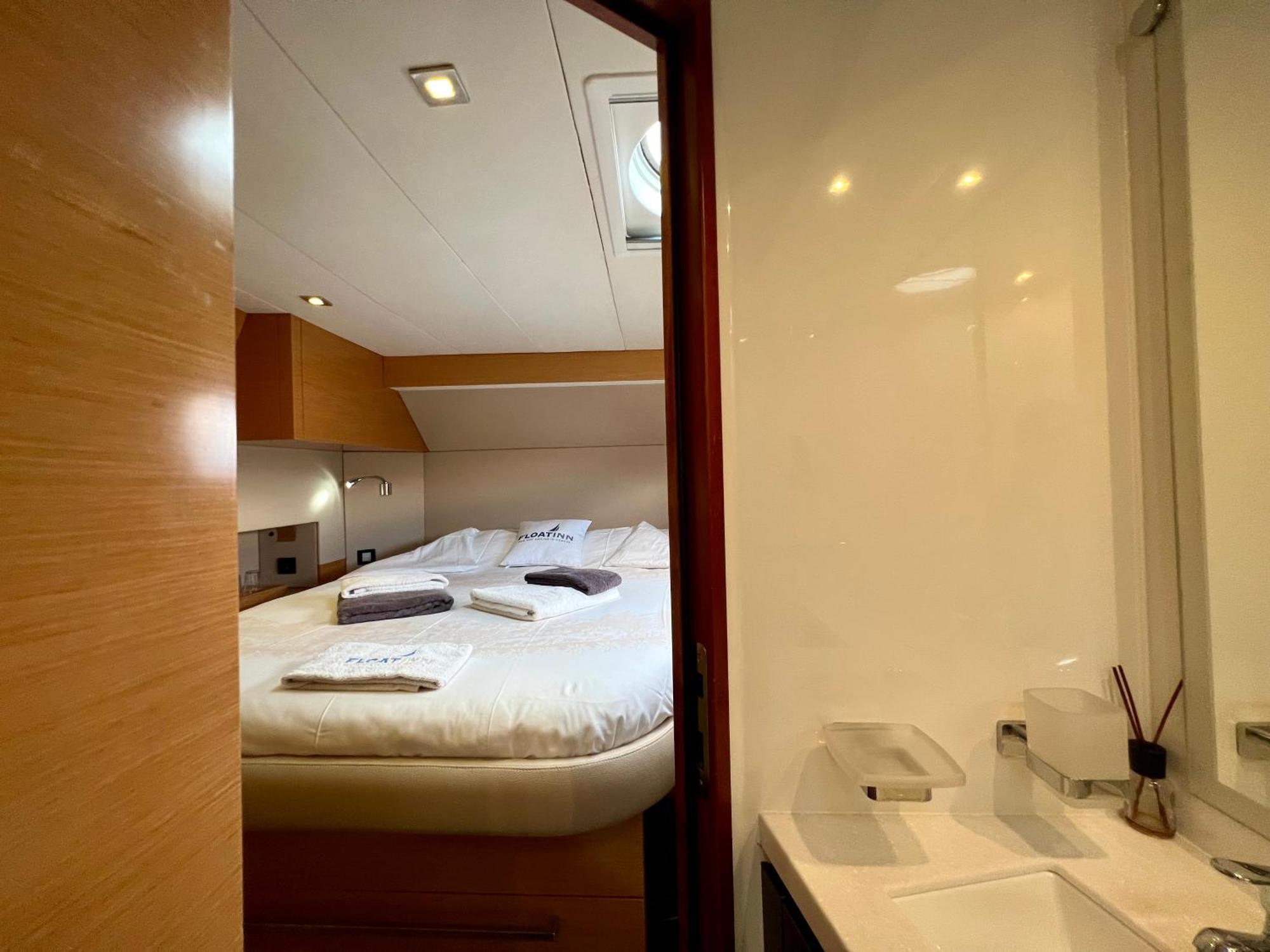 Floatinn Boat-bnb Bateau-hôtel