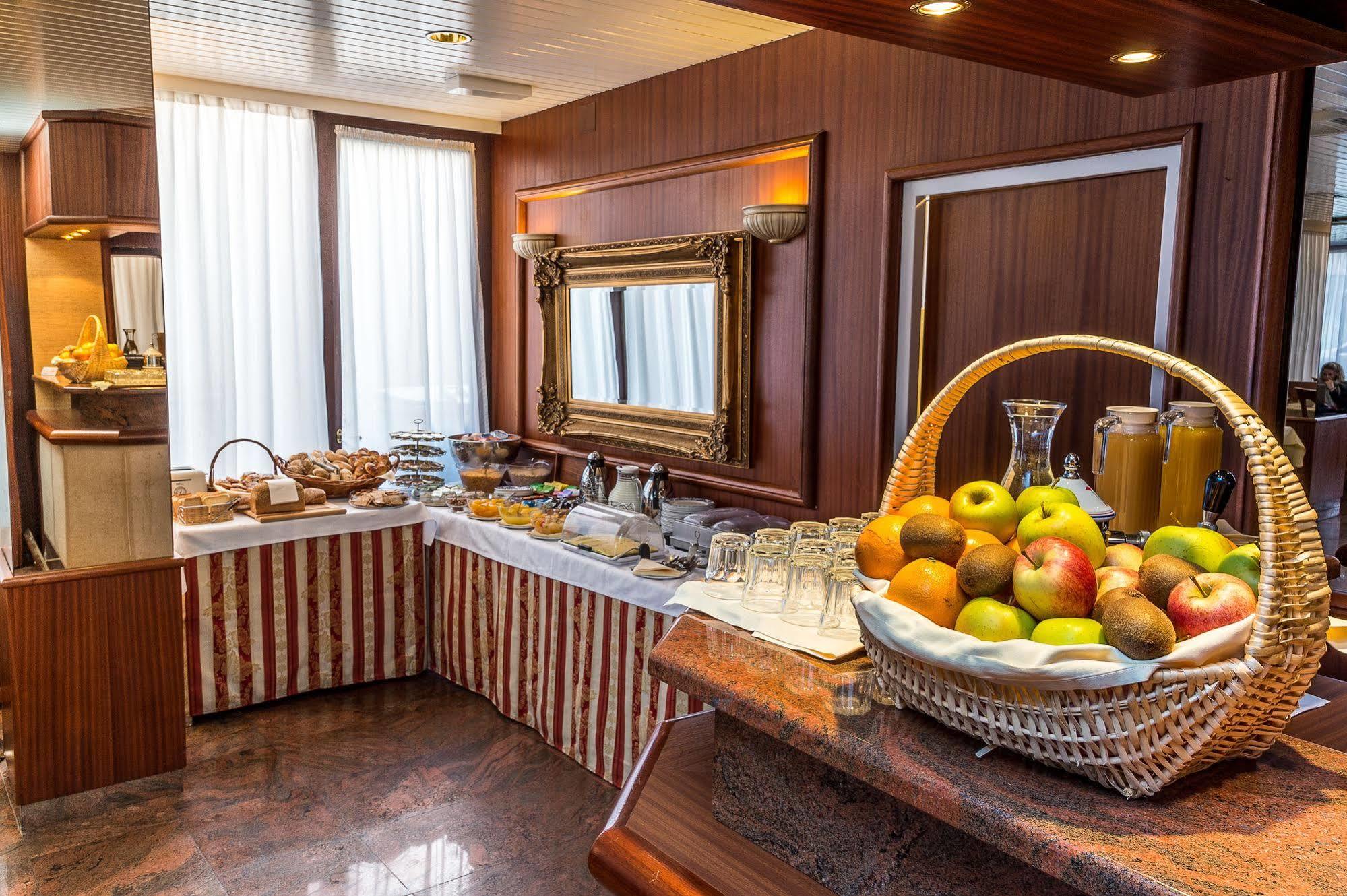 Churchill Hotel Geneva