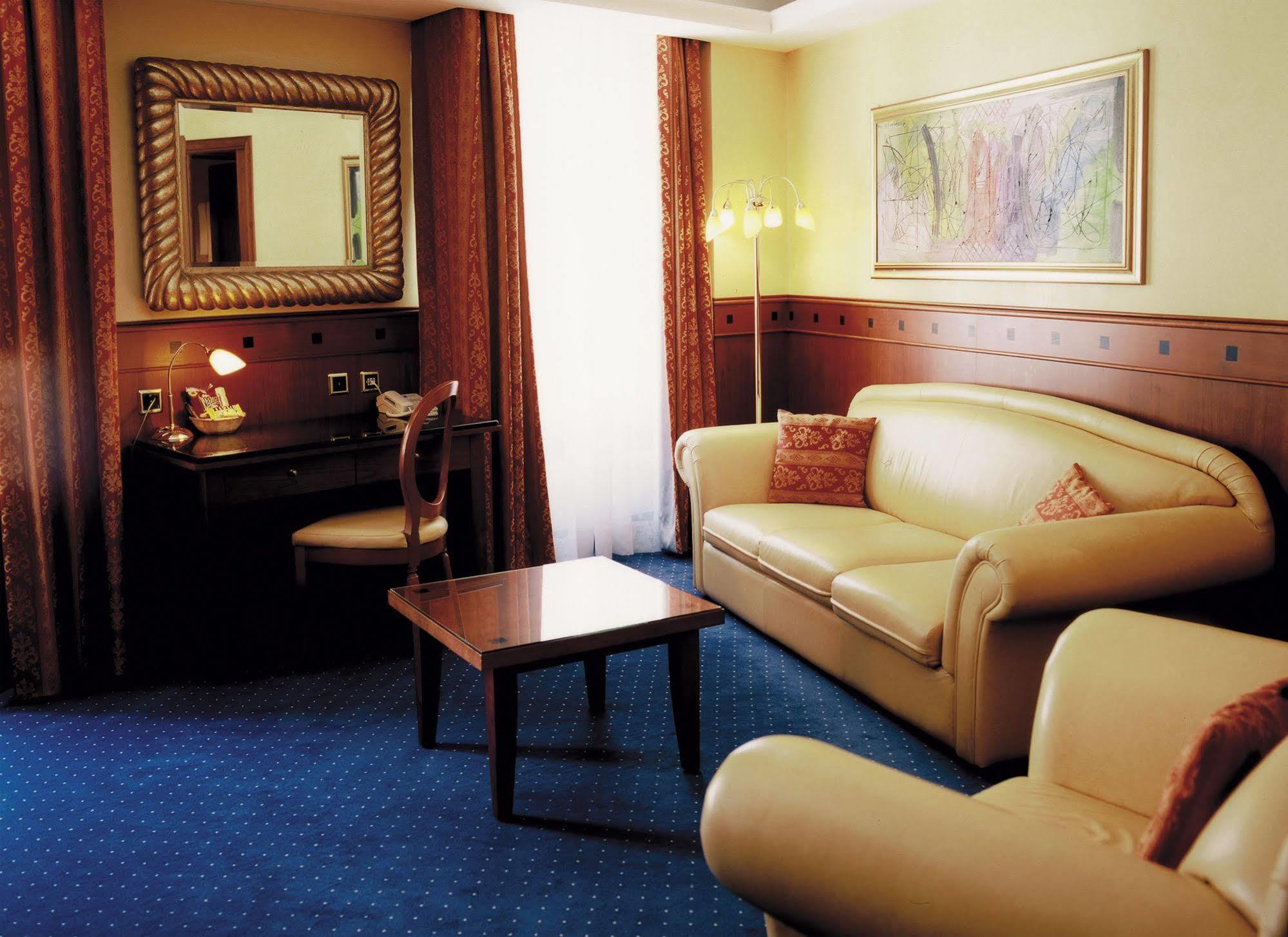 Hotel Strasbourg 3*