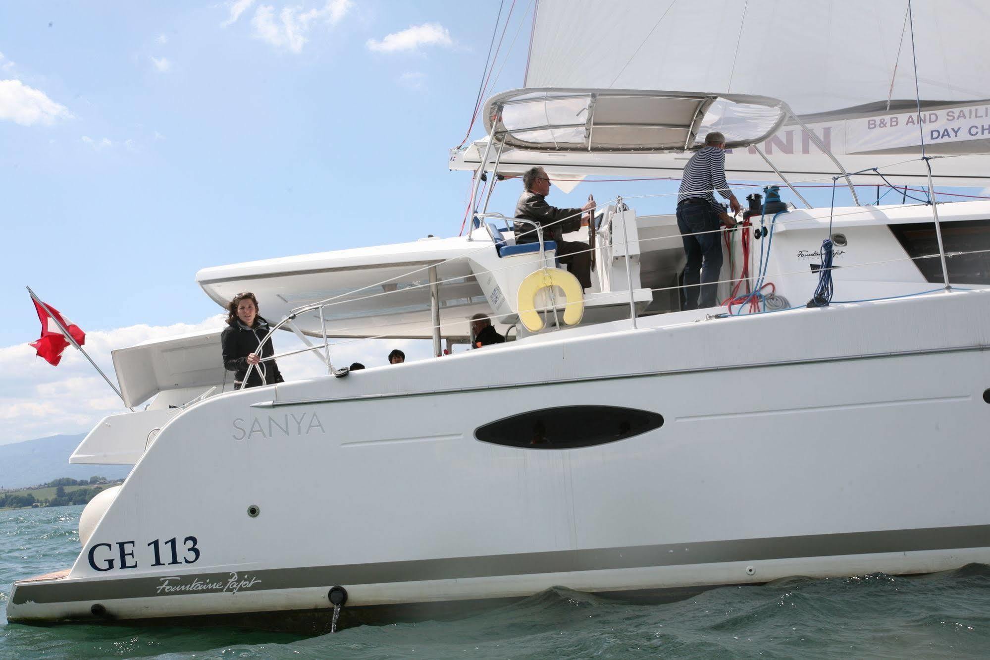 Bateau-hôtel Floatinn Boat-bnb Genève