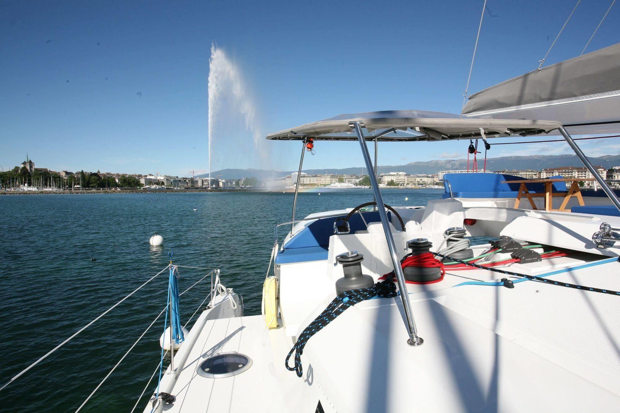 Bateau-hôtel Floatinn Boat-bnb Genève