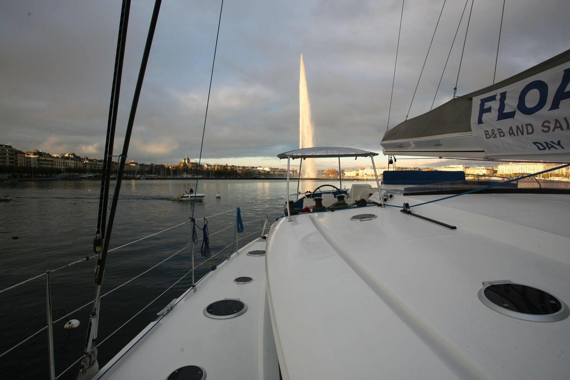 Floatinn Boat-bnb Bateau-hôtel Genève
