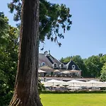 Hôtel Résidence Parc des Eaux Vives