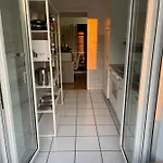 Cosy Apartment - Geneva Centre