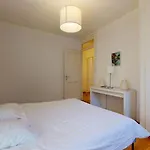 Very nice apartment in Les Pâquis close to the famous Jet d\'eau
