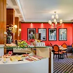 Hotel Eden