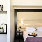 Tiffany Hotel