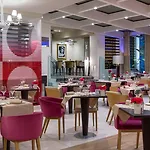 N Vy Hotel