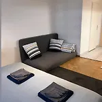 Quenn Bee Studio