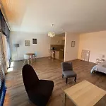 Wide, Bright And Quiet Loft