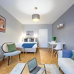 Richemont Residence By Homenhancement