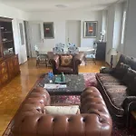 Genève, plein centre,belle vue Lac, splendide et grand appartement