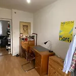 Quaint Apartment Central Geneva