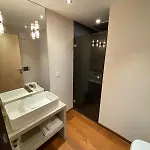 Charmant Appartement Au Coeur Des Eaux-Vives