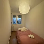 Spacious 3 Bedroom Duplex, Netflix, Remote Work