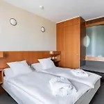 Hotel Cornavin