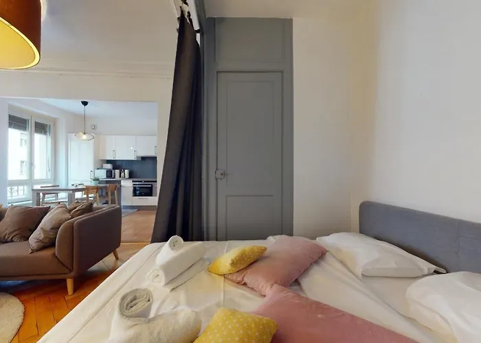Charming studio in Les Pâquis close to the famous Jet d\'eau