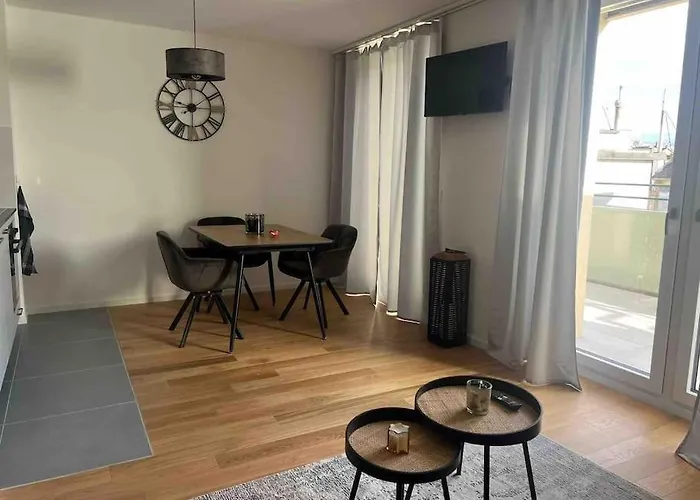 Charmant Studio