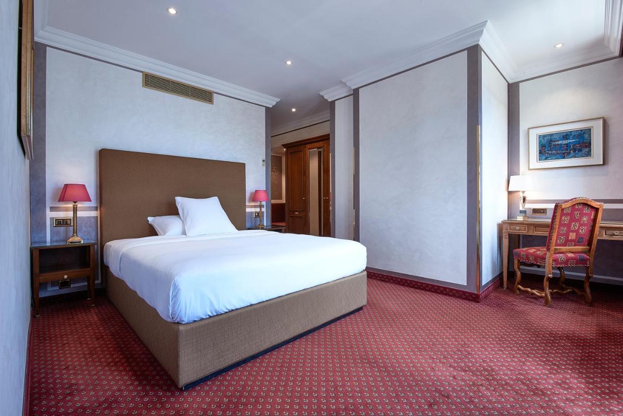 Hotel D'alleves