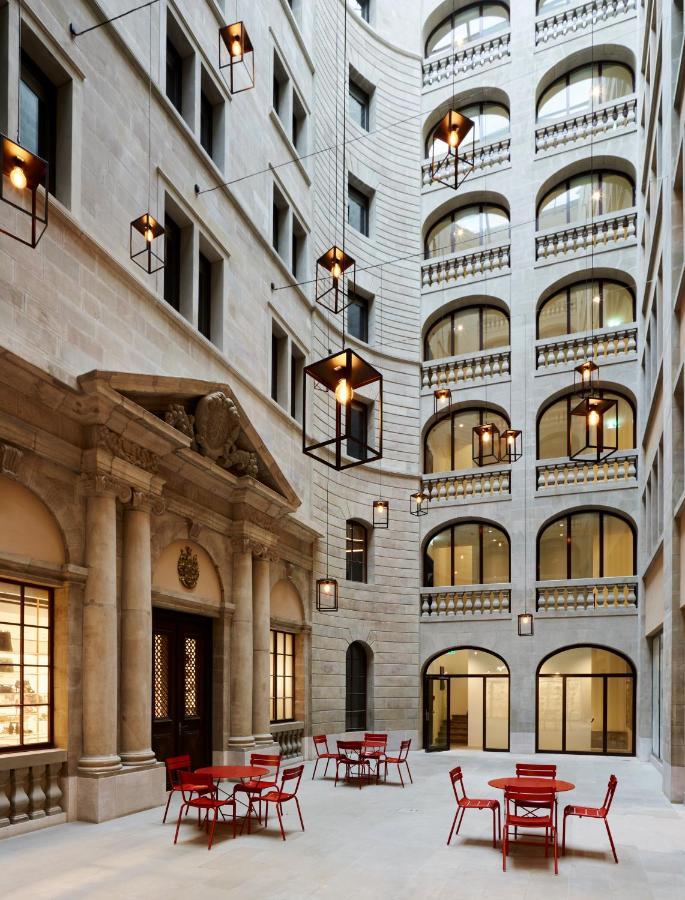 Citizenm