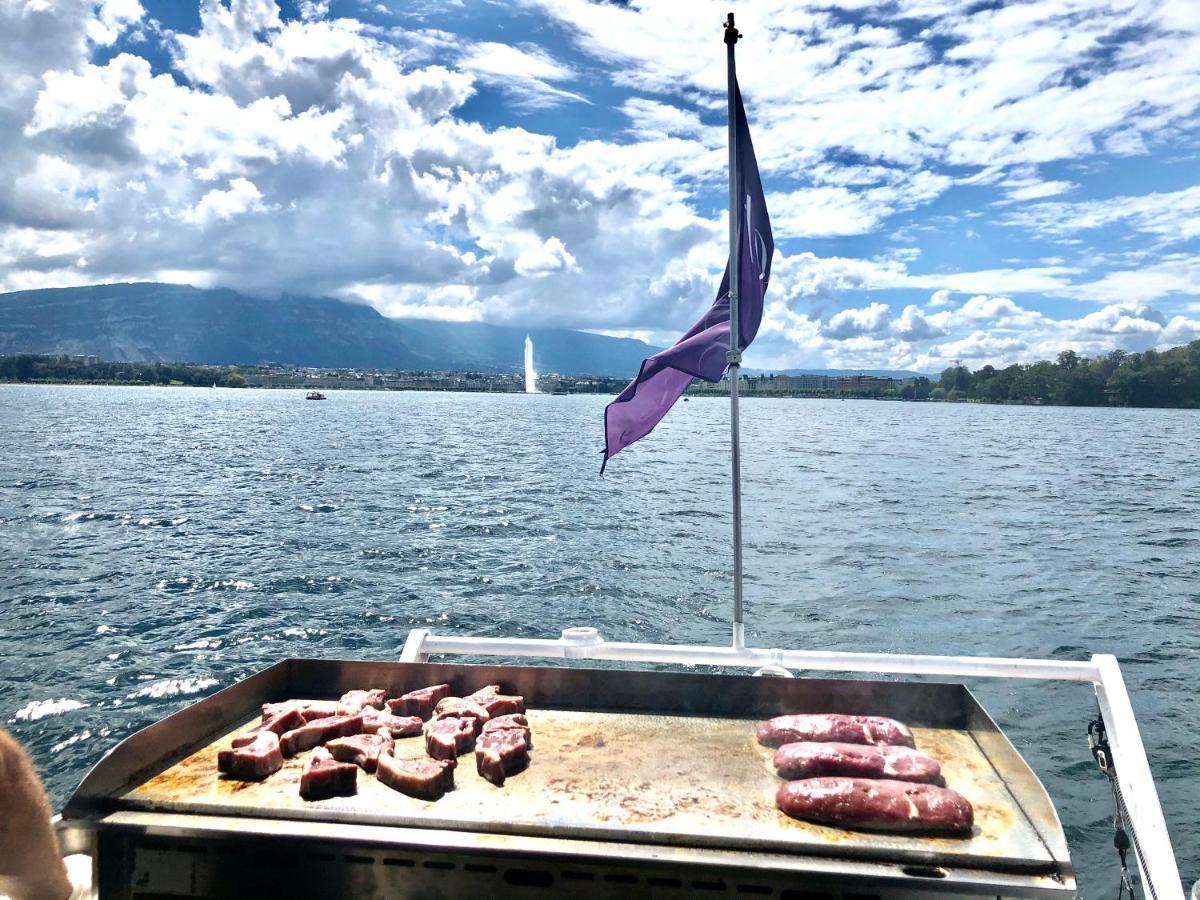 Bateau-hôtel Homeboat-bateau 4*