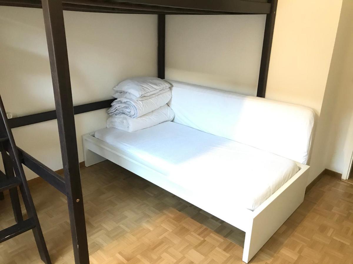 Séjour chez l'habitant Gva Bernex - Homestay Tramwaytpg14 - Viarhôna