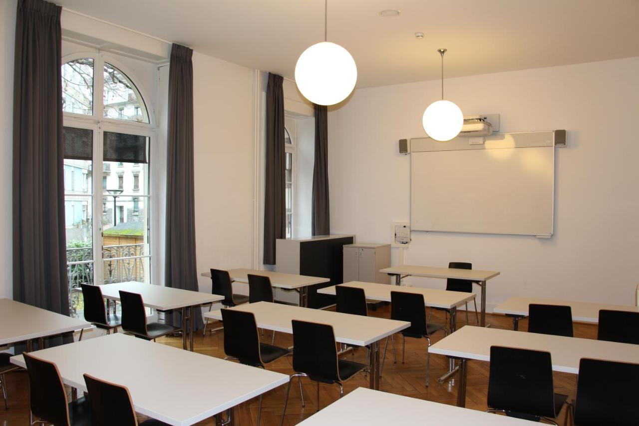 Hostel Genève *